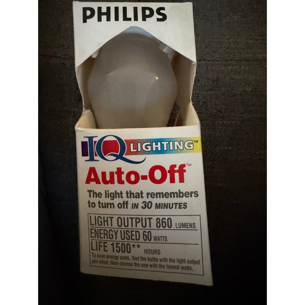 Philips IQ Lighting‎ Auto-Off 60W 120V Light Bulb 30 Minute Timer 860 Lumens NEW